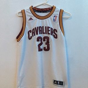 Cleveland Cavaliers Lebron James jersey